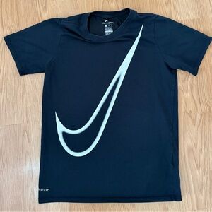 Nike Black Dri-FIT Swoosh T-Shirt Kids L Large